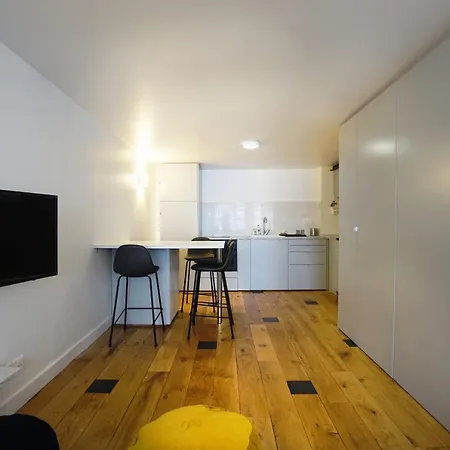 Apartment Charming Near Father Lachaise Paris